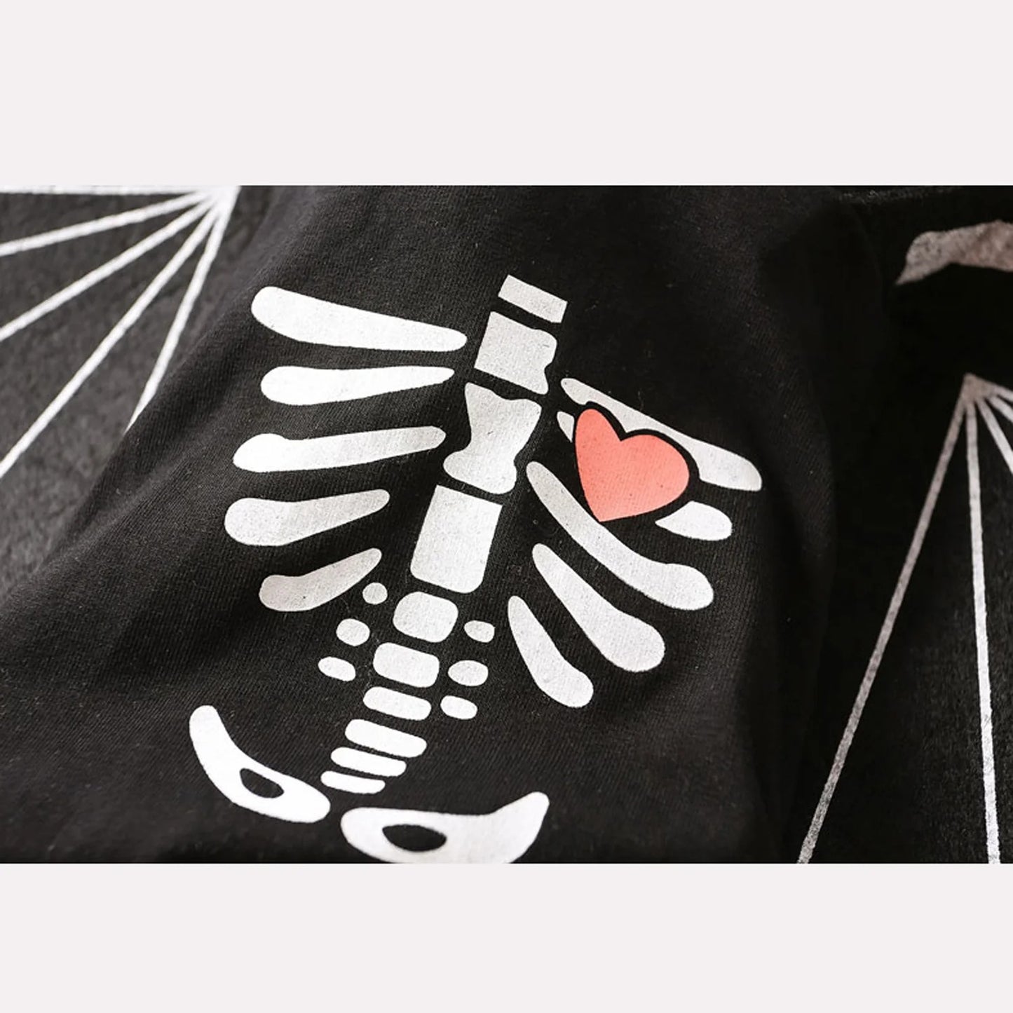 BatSkull-Dachshund-Skeleton-Costume.jpg
