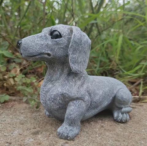 Creative-Resin-Garden-Doxie-Statues-doxie.us