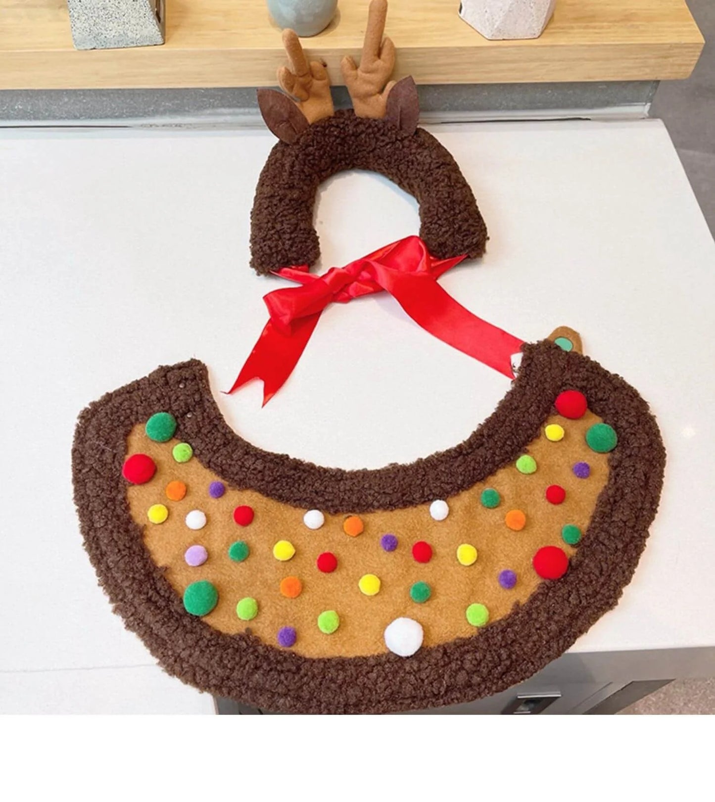 ReinDox-Dachshund-Reindeer-Cape.jpg