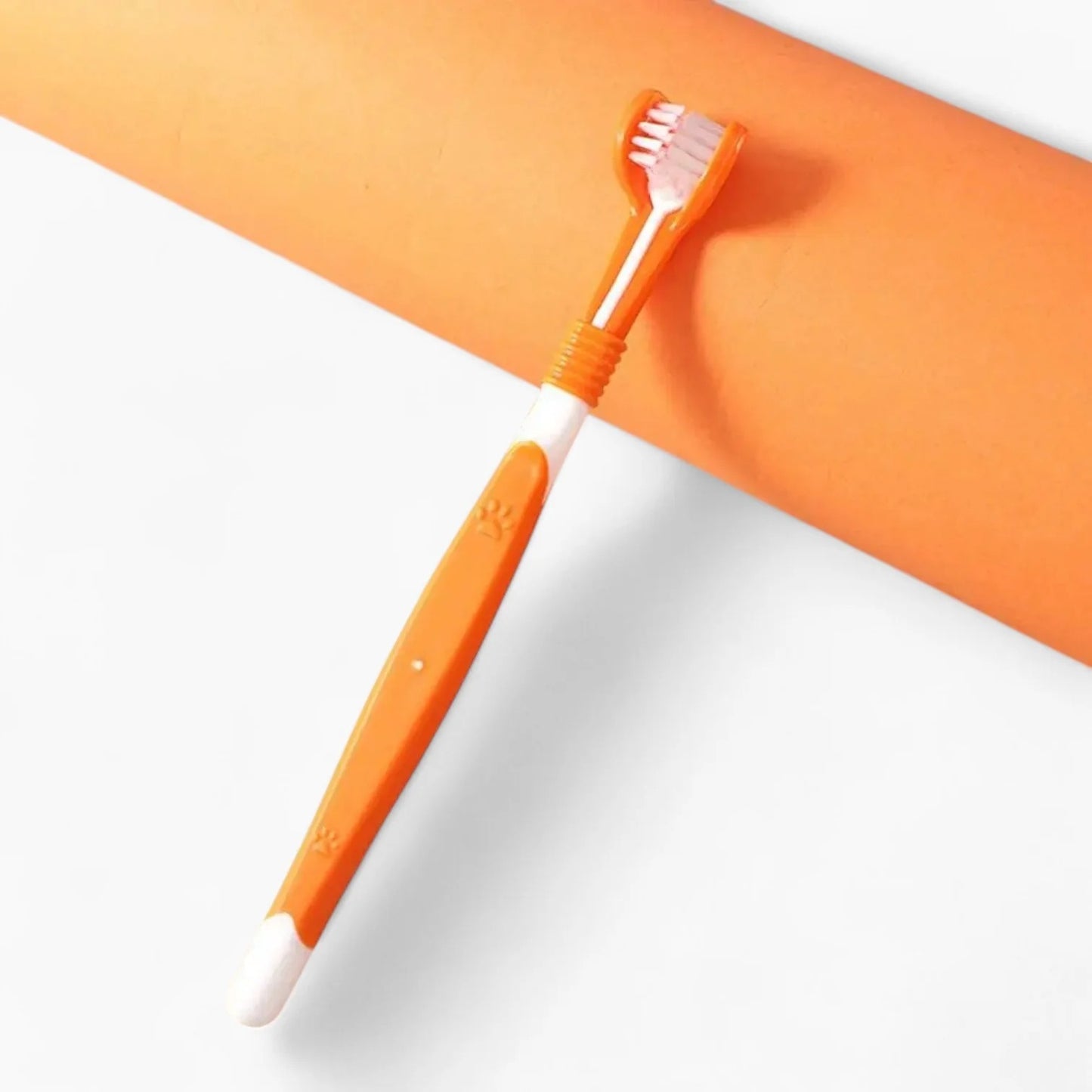 TriClean-Dachshund-Toothbrush.jpg
