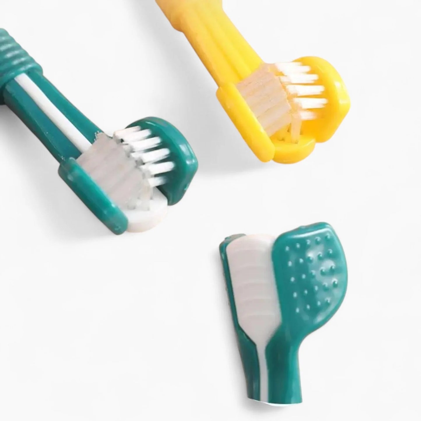 TriClean-Dachshund-Toothbrush.jpg