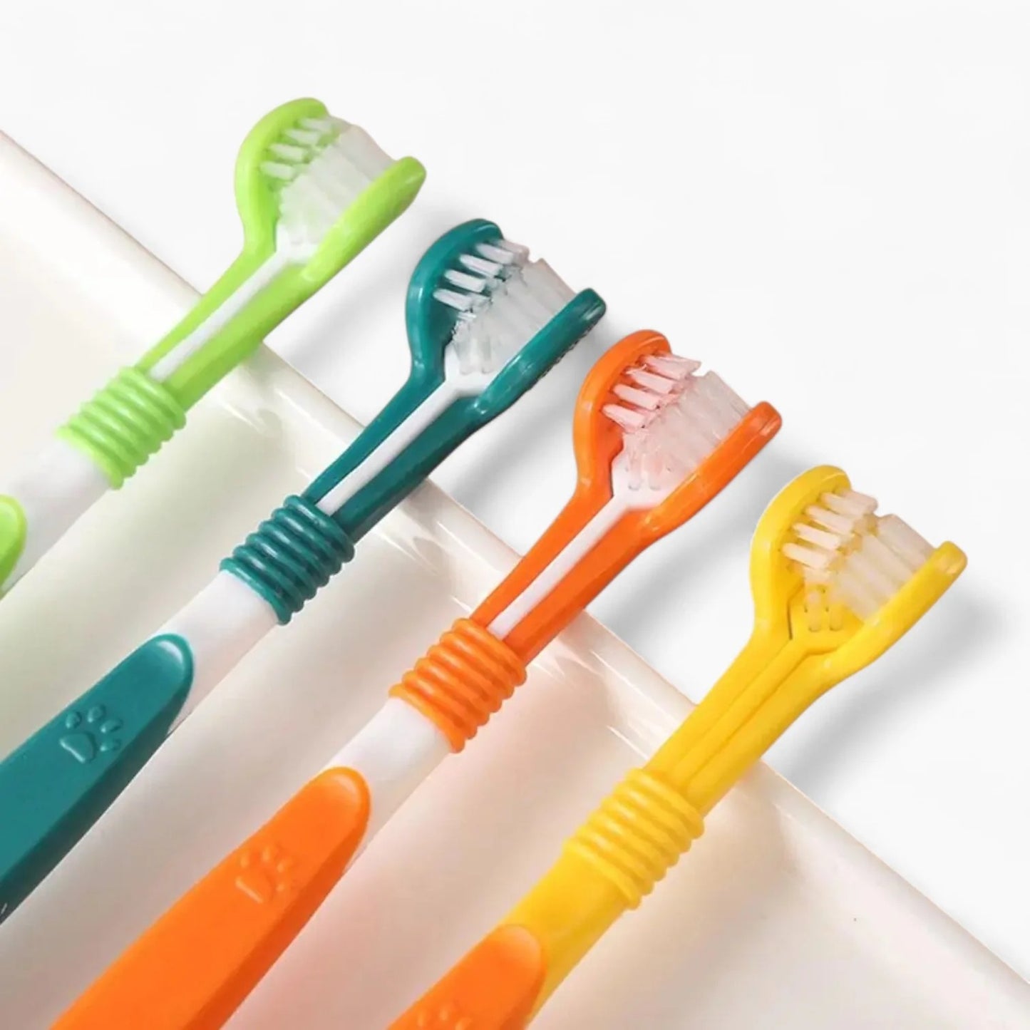 TriClean-Dachshund-Toothbrush.jpg