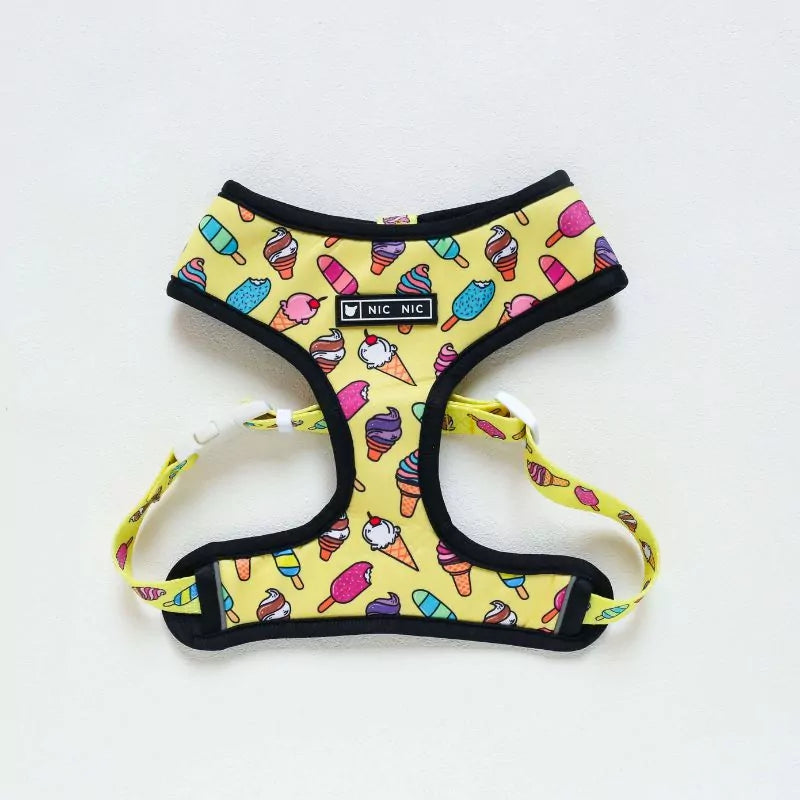 www.doxie.us-BarkSwirl-Dachshund-Ice-Cream-Harness-and-Leash