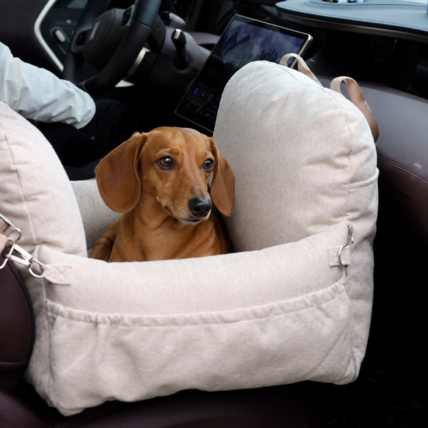 ComfiRide-Dachshund-Car-Bed.jpg