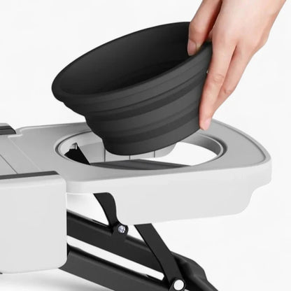 DachFold™-Dachshund-Portable-Feeder.jpg