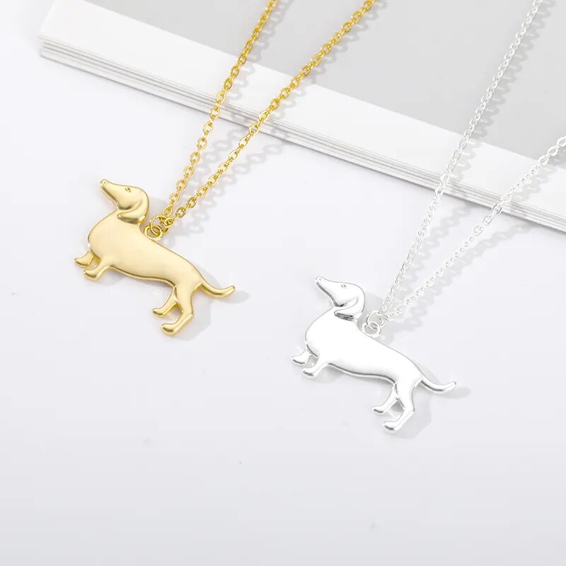 DoxieGlam-Dachshund-Dog-Necklace-for-Women-in-Stainless-Steel-with-Gold-Plating-doxie.us