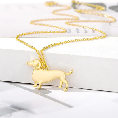 DoxieGlam-Dachshund-Dog-Necklace-for-Women-in-Stainless-Steel-with-Gold-Plating-doxie.us