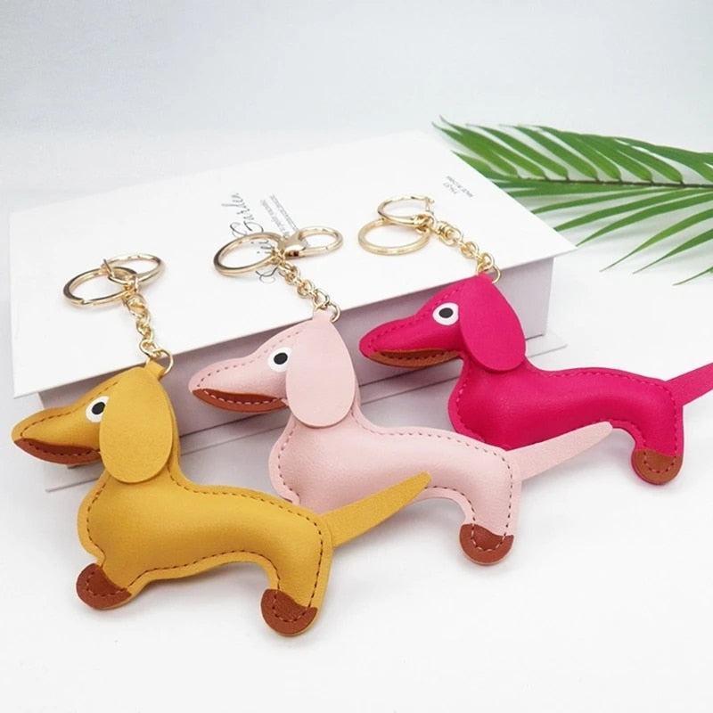 LeatherLove-Whimsical-Dachshund-Keychain-in-Premium-PU-Leather-doxie.us