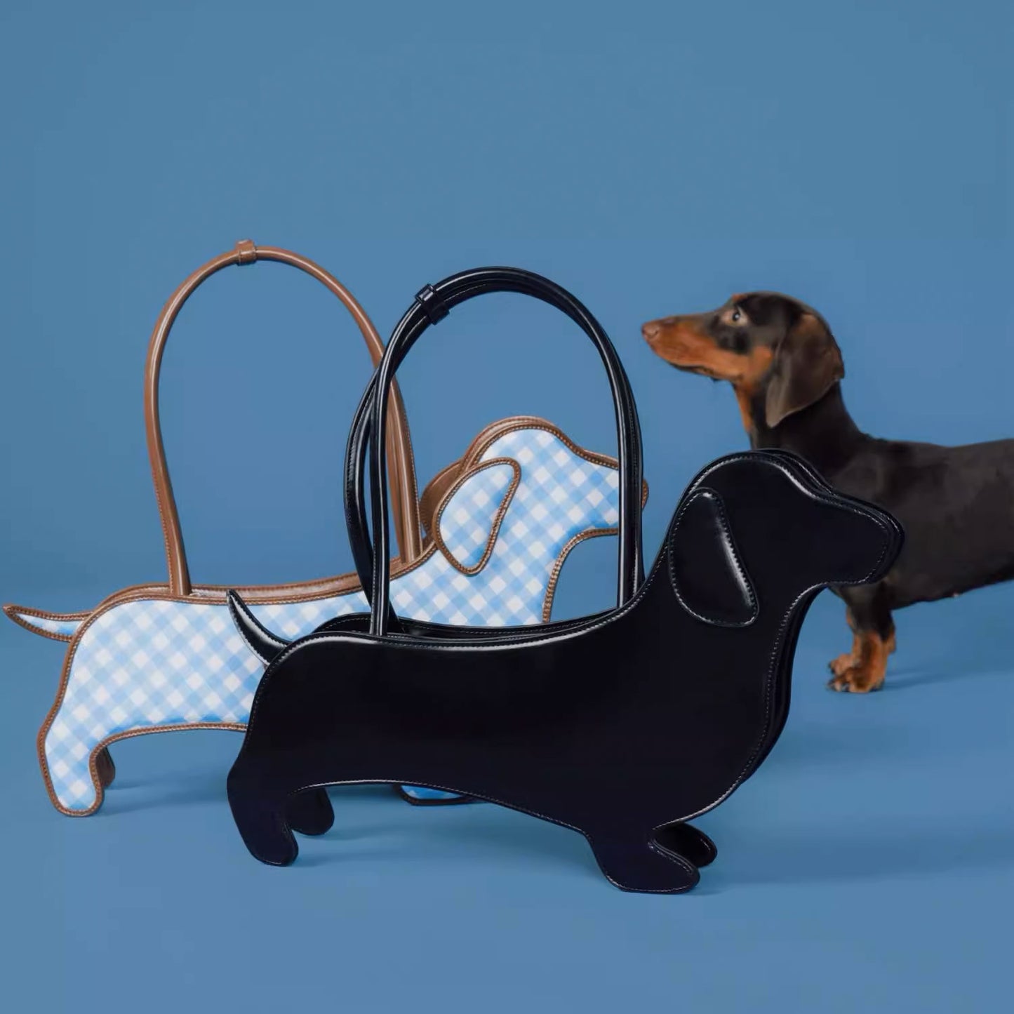 Doxie Chic™ - Dachshund-Shaped Single Shoulder Handbag