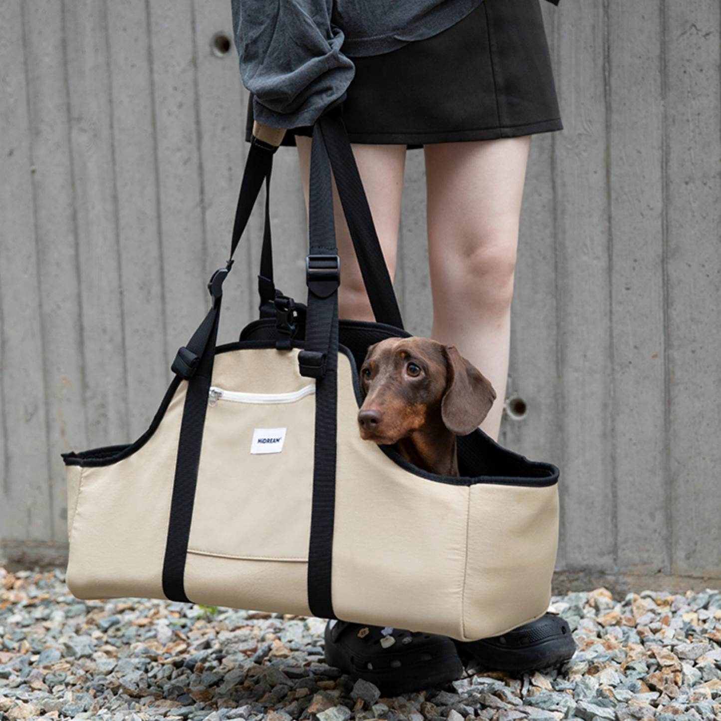 DoxiCarry Dachshund Shoulder Bag – Lightweight Portable Dog Bag