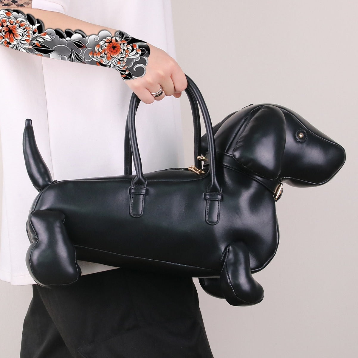 www.doxie.us-Cute-Dachshund-Figurine-Handbag-for-Women